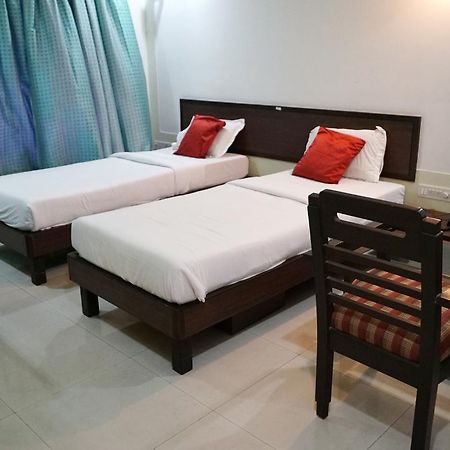 Le Royale Hotel Dadra Kültér fotó