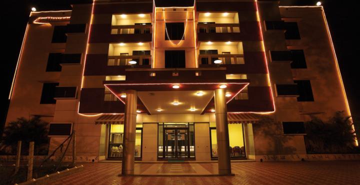 Le Royale Hotel Dadra Kültér fotó