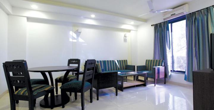 Le Royale Hotel Dadra Kültér fotó